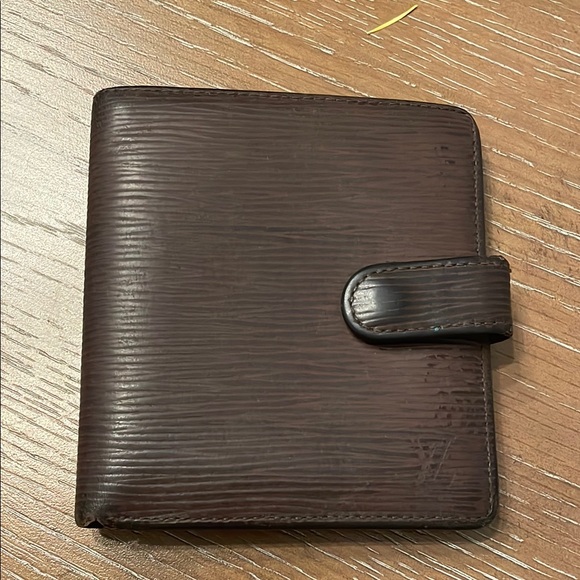 Louis Vuitton brown Epi leather men’s compact wallet